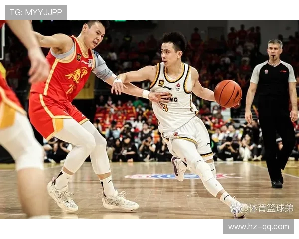 赵继伟精准组织反击 张镇麟快攻扣篮展现飞天实力